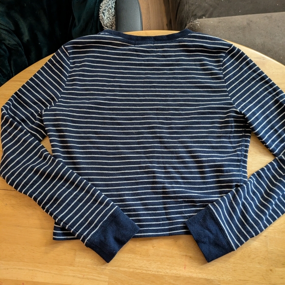 *6 shirts/lot* Crop top and tank top BUNDLE size medium and small - Picture 5 of 15